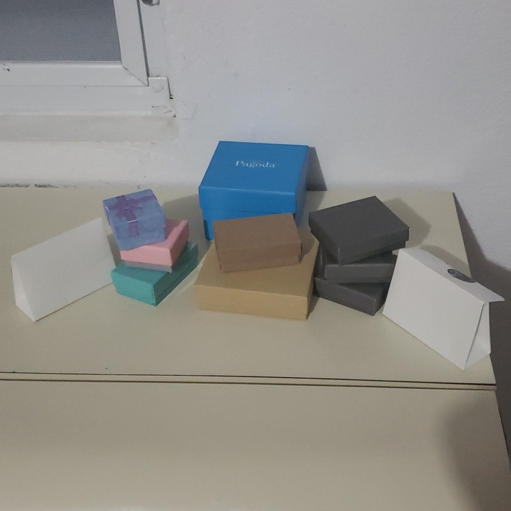 Jewelry boxes